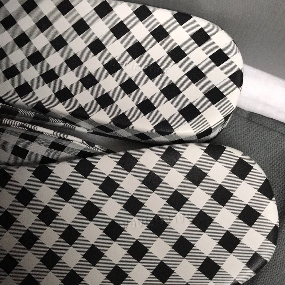 Balenciaga Gigham Black & White Noir Mules, new in box - Picture 9 of 10